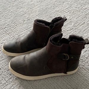 OluKai Womens Boots